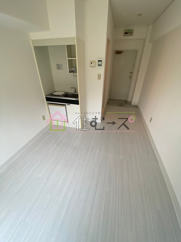 シャルムメゾン塚本 リビング