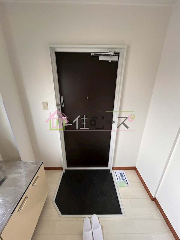 リバティ新森 玄関