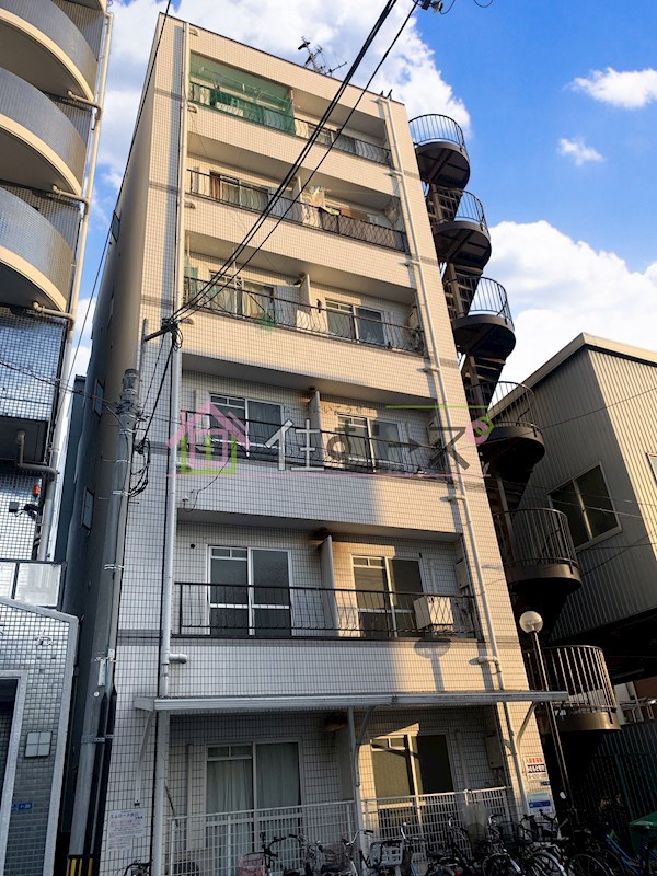 エムロード赤川 外観