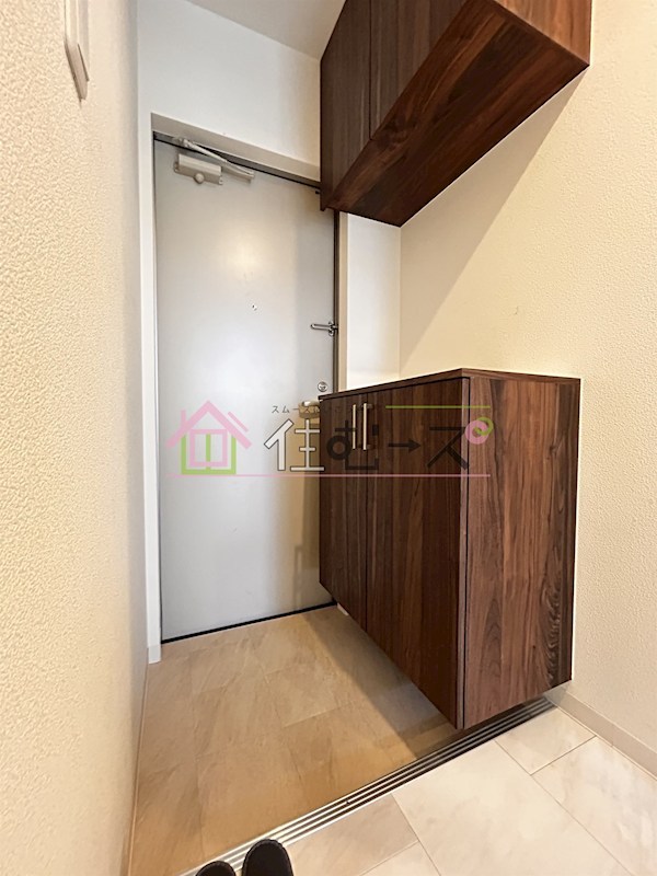 ル・シエル鶴見橋 玄関