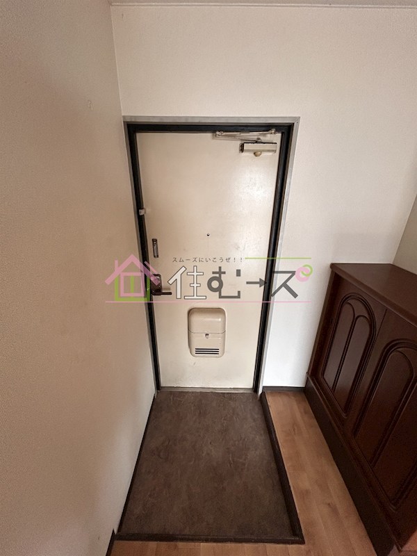 プレアール千林 玄関