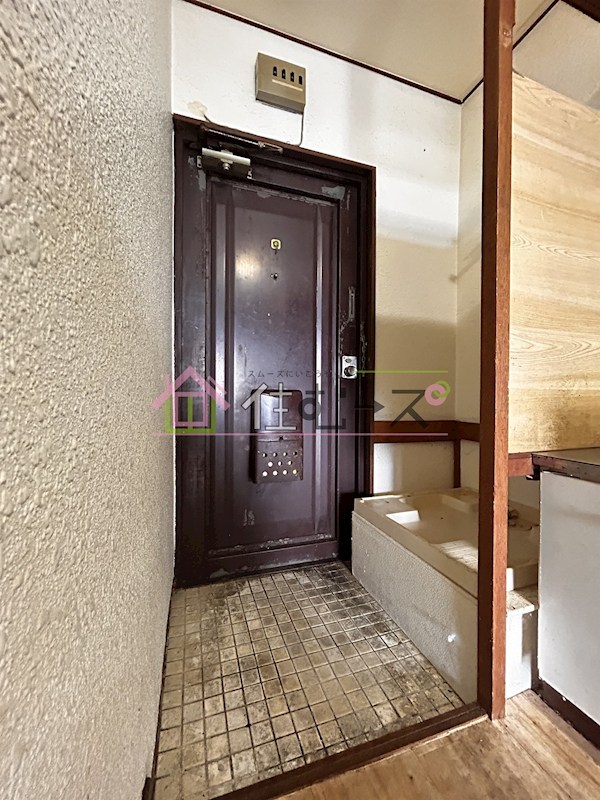 RIZEONE天神ノ森レジデンス 玄関