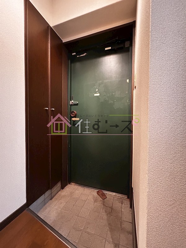 ロマネスク天神ノ森   玄関