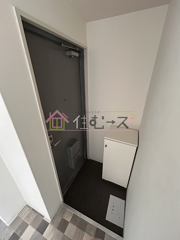 ロイヤルコート清水 玄関