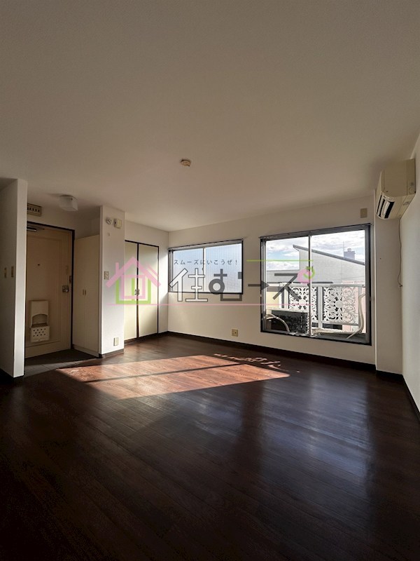 ボンジュール花や ベッドルーム