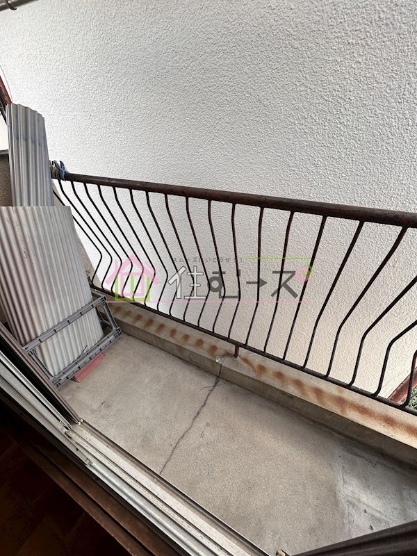 大阪市鶴見区　中古戸建 ベランダ