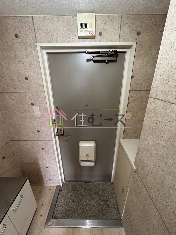 白樺ハイツ清水Ⅱ 玄関
