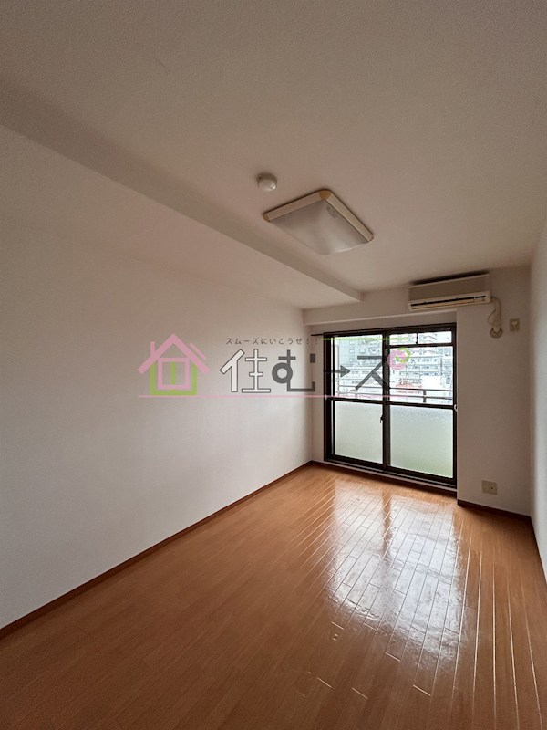 ヘリテージ鶴見 ベッドルーム