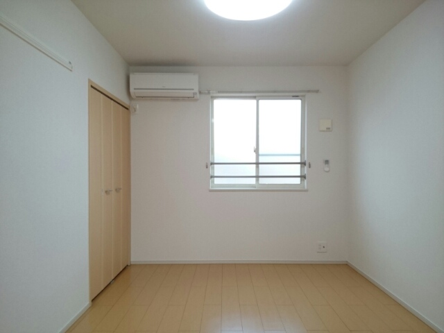 アップヒル　ロジェ その他3