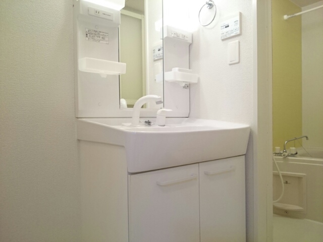 アップヒル　ロジェ その他4