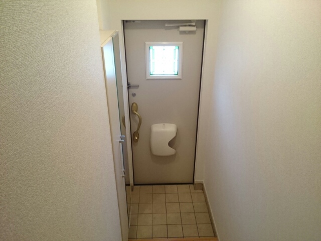 アップヒル　ロジェ 玄関