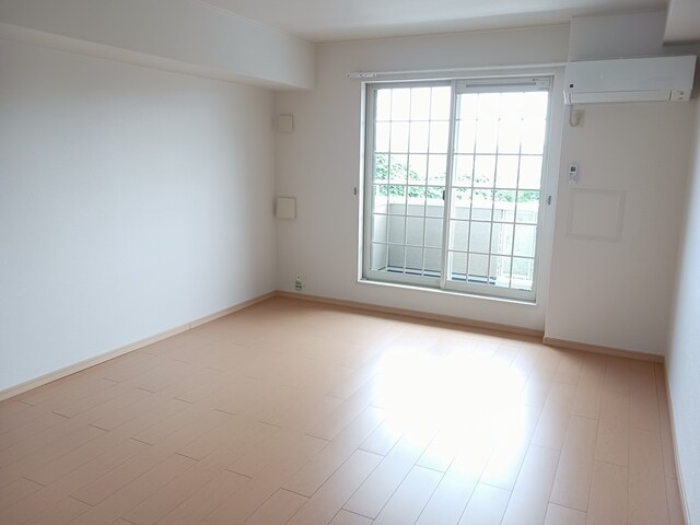 ジャン＆Ｔ リビング