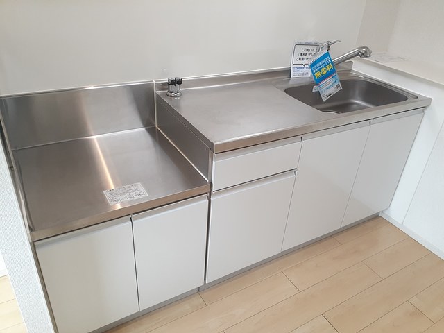 フォンテーヌ逆瀬川 キッチン