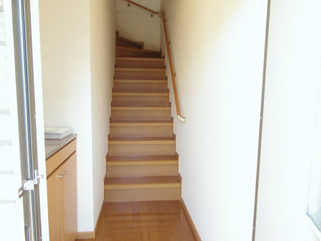 ファミール花屋敷 玄関