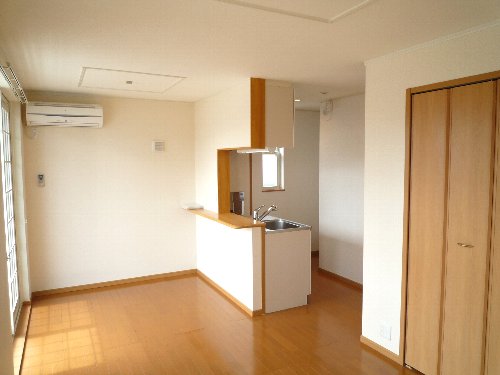 ファミール花屋敷 リビング