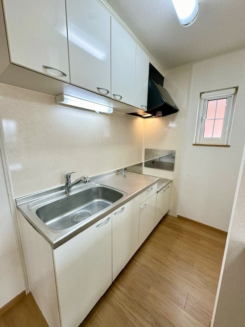 アルドーレ　ウーノ キッチン