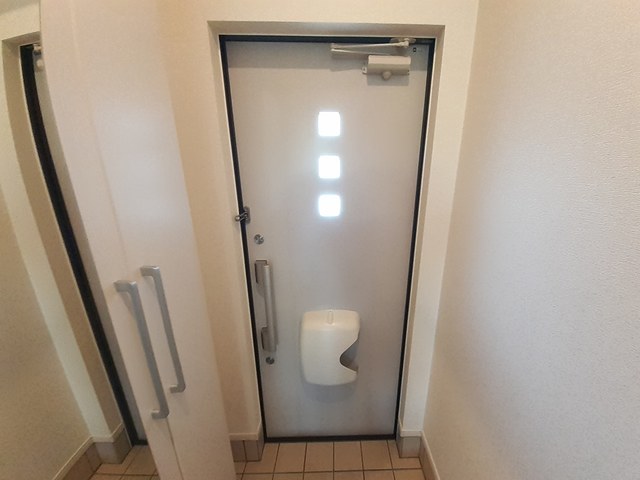 スナグレジデンスＳ－１ 玄関