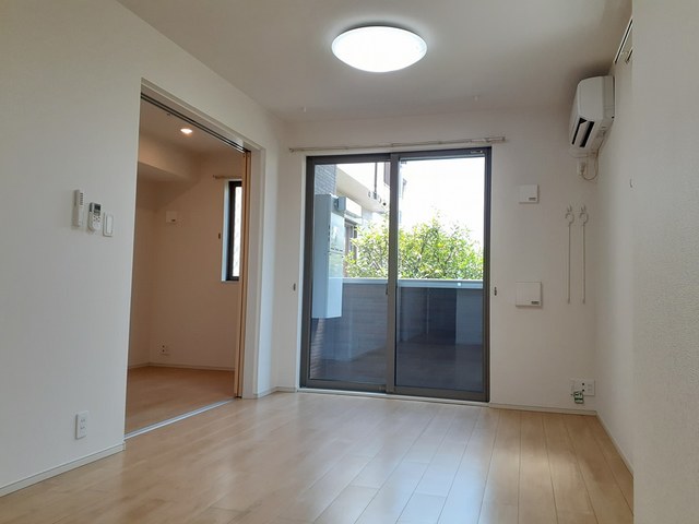 スナグレジデンスＳ－１ リビング