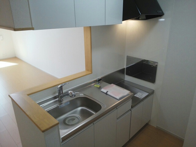 クリサンテーム　トキ キッチン