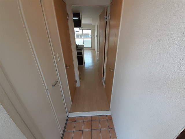 ファースト　ステージ 玄関