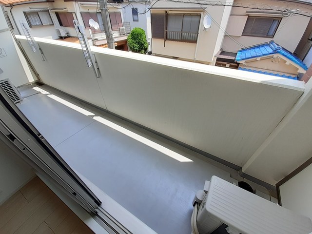 ファースト　ステージ ベランダ