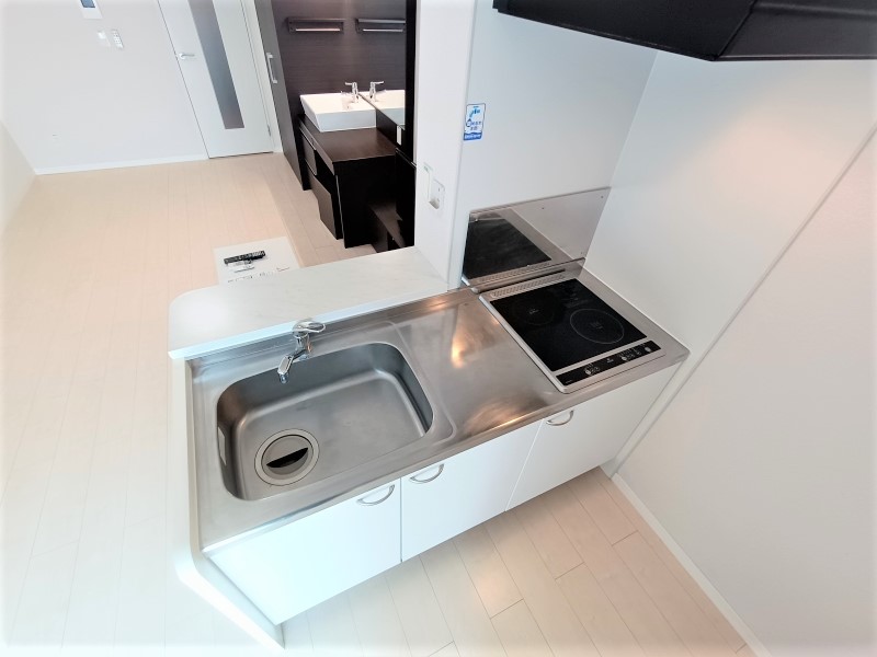 レオネクストスリーズ キッチン