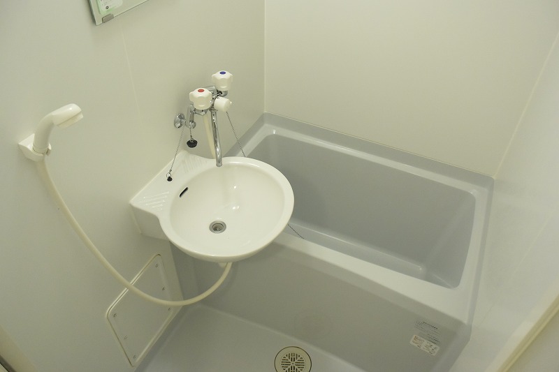 レオパレスキッショー２ 風呂画像