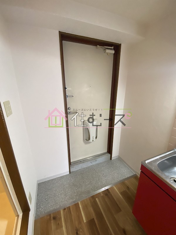 ノールプレール新町 玄関