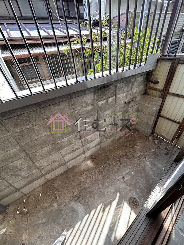 大今里四丁目一戸建て ベランダ