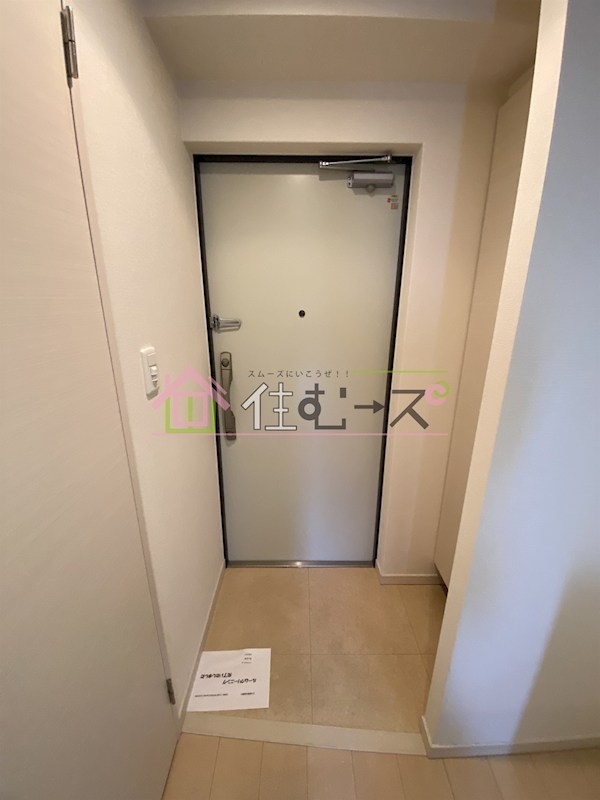 アドバンス上町台プレジール 玄関