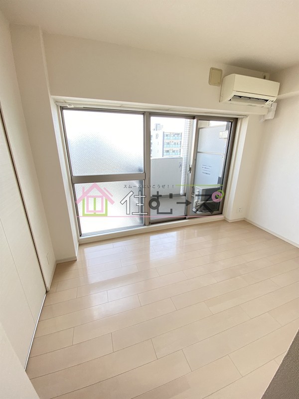 アドバンス上町台プレジール ベッドルーム