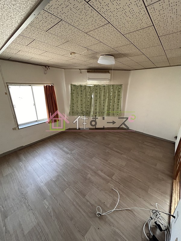 新今里マンション ベッドルーム