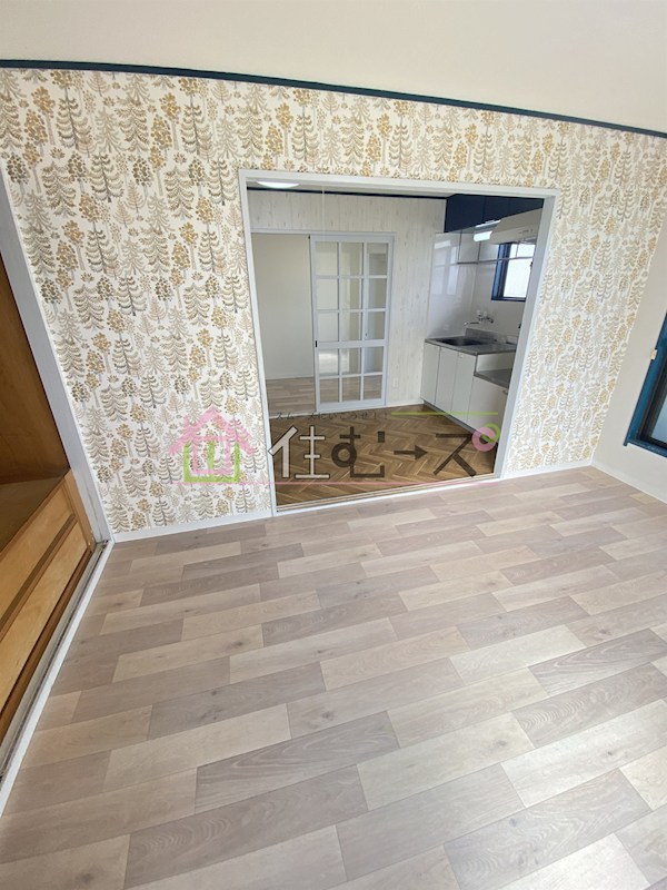 コーポイン美章園＆河堀口 リビング