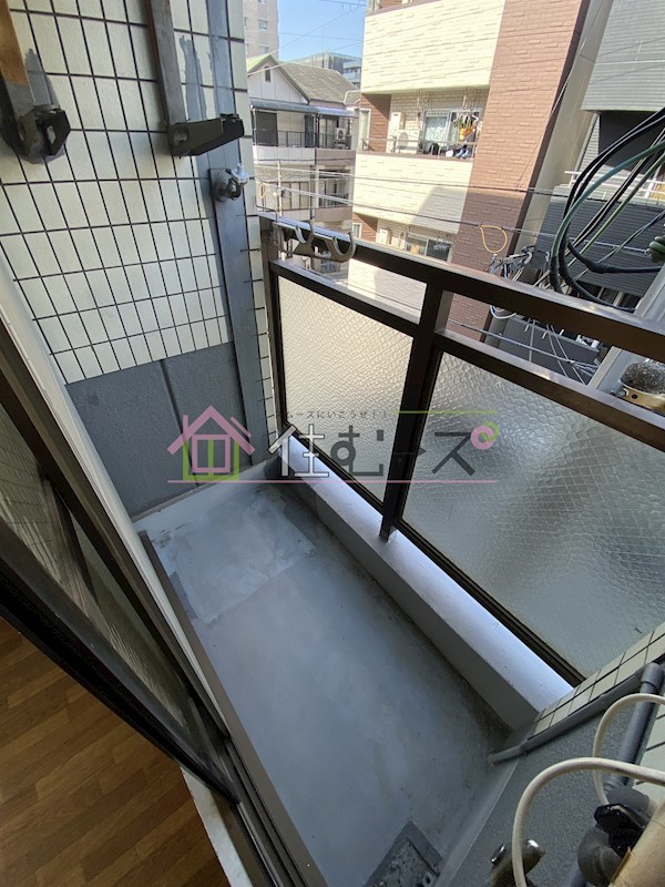K&amp;amp;Kハイツ浪速 ベランダ