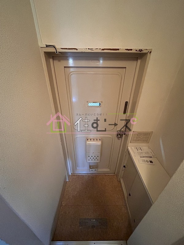 ビスタ桃谷 玄関