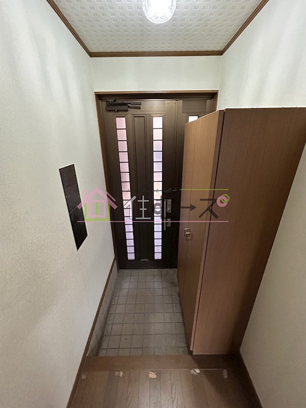 玉津3丁目戸建 玄関