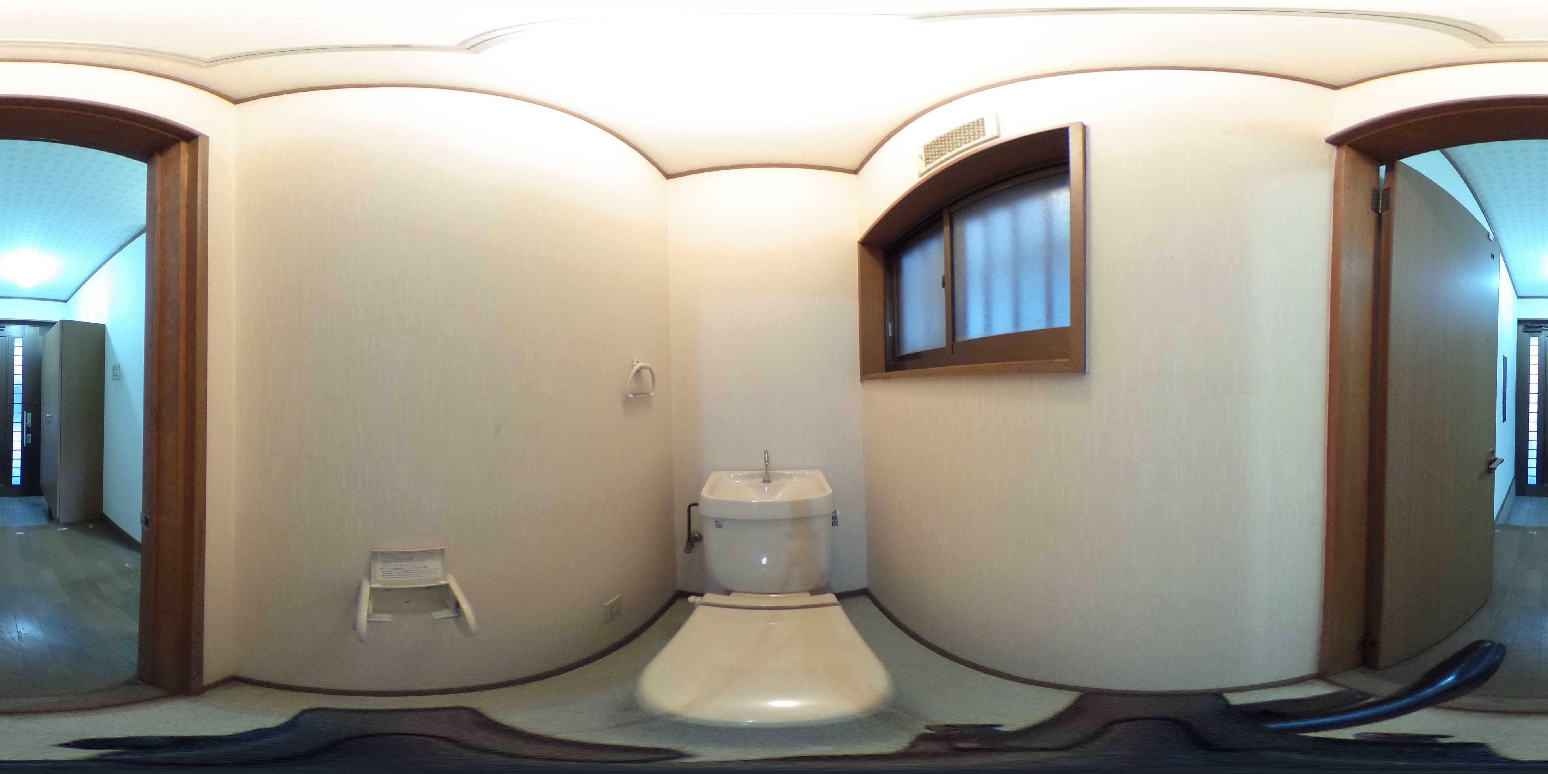 玉津3丁目戸建 トイレ