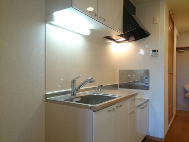 ヴィラ　ヴィオラ キッチン