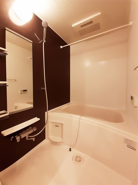 田園　ＵＧＡＴＯＫＵ　Ⅱ番館 風呂画像