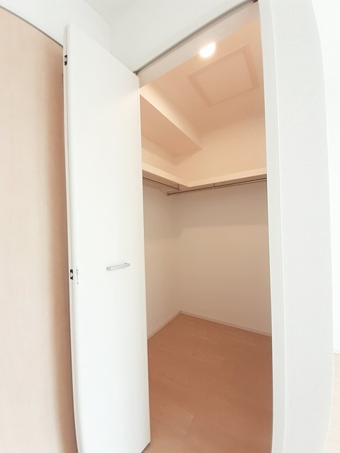 Ｌａｉｄ　Ｂａｃｋ その他3