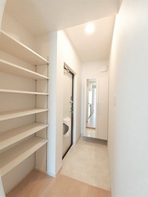 Ｌａｉｄ　Ｂａｃｋ 玄関