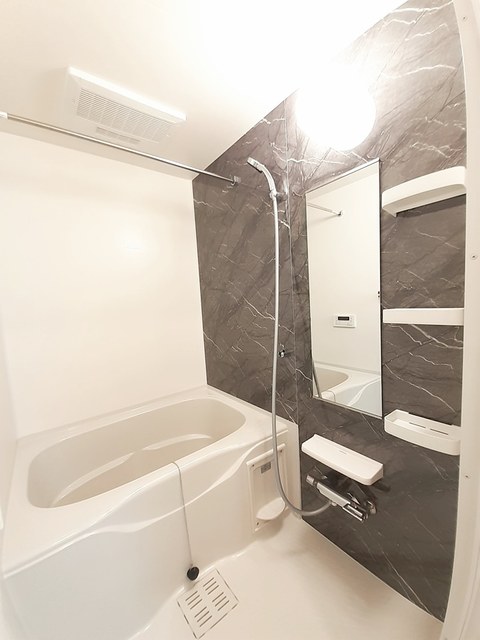 Ｌａｉｄ　Ｂａｃｋ 風呂画像