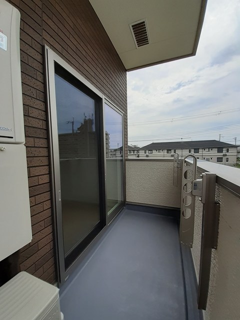 Ｌａｉｄ　Ｂａｃｋ ベランダ