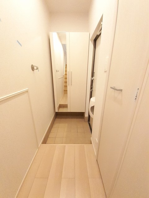 ケーズコート　鶴原Ⅲ 玄関