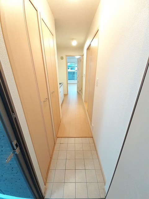 シャロル　Ⅲ 玄関