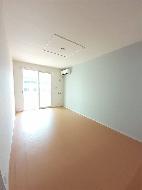 ラ　エルージュ リビング