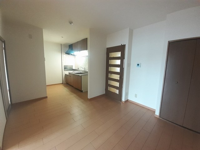 シャルム西之山 リビング