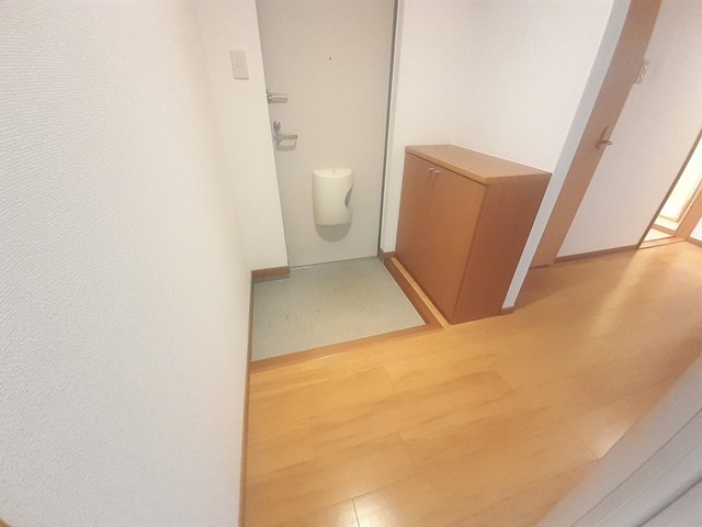 ソレアード・ニシキ 玄関