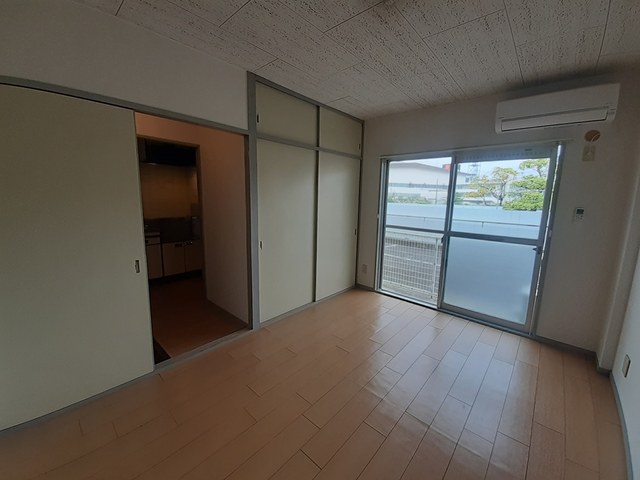 楠古谷マンション リビング