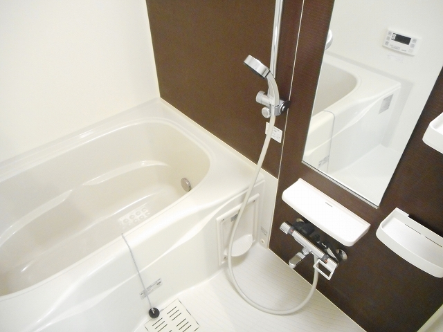 アルヴィータ 風呂画像